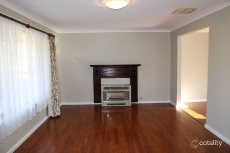 Property photo of 33 Gordon Street Young NSW 2594