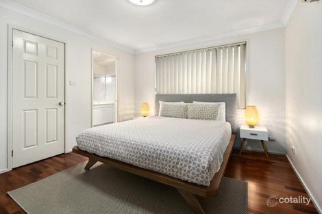 Property photo of 30 Freeman Circuit Ingleburn NSW 2565
