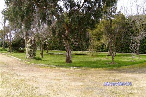 Property photo of 16 Louise Lane Lancefield VIC 3435