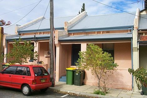 7 Little Howard St, Fremantle, WA 6160