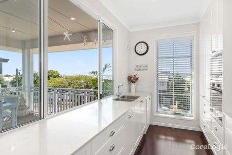 Property photo of 53 Carlton Terrace Wynnum QLD 4178