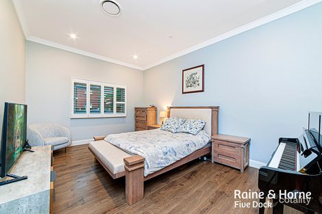 Property photo of 79 First Avenue Rodd Point NSW 2046