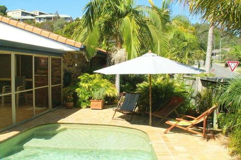 4 Carilla Pl, Elanora, QLD 4221