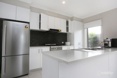 Property photo of 8 Bodega Street Waurn Ponds VIC 3216