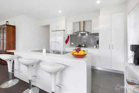 Property photo of 31 Cabernet Drive Somerville VIC 3912