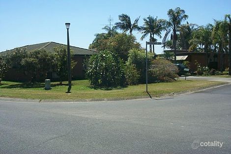 Property photo of 58 Narooma Drive Ocean Shores NSW 2483