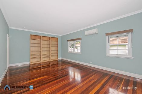 Property photo of 39 Stimpson Street Fairfield QLD 4103