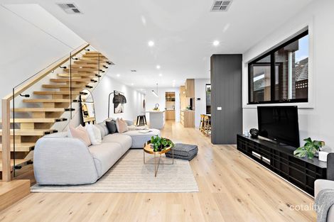 Property photo of 64B Pasadena Crescent Bentleigh East VIC 3165