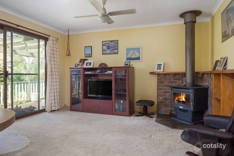 Property photo of 73 Eric Fenning Drive Surf Beach NSW 2536