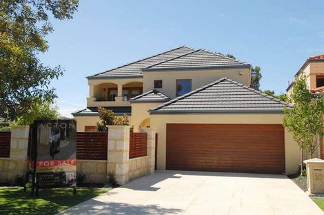 10a Collier St, Applecross, WA 6153