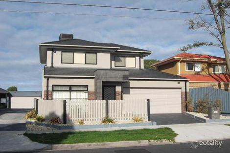 44 Follett Rd, Cheltenham, VIC 3192