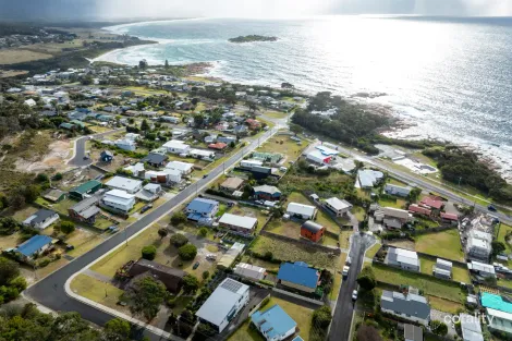 Property photo of 7 Barrett Avenue Bicheno TAS 7215