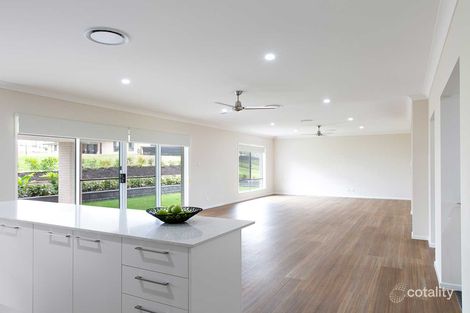 Property photo of 17 Hooper Drive Plainland QLD 4341