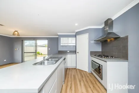Property photo of 30 Sansimeon Boulevard Byford WA 6122