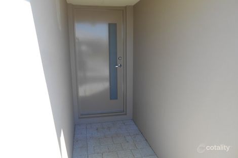 Property photo of 26 Pinot Loop Pearsall WA 6065