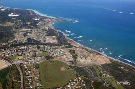 18 Mitchell Hts, Dongara, WA 6525