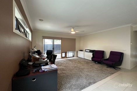 Property photo of 15 Hobart Way Taylors Hill VIC 3037