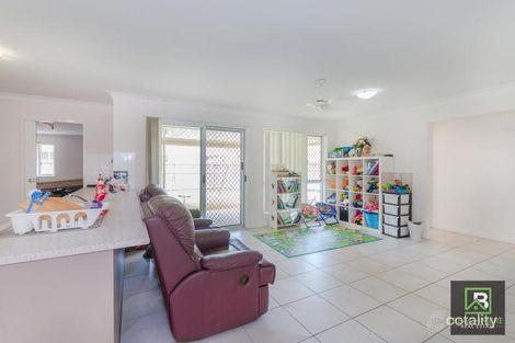 Property photo of 11 Coffey Court Beachmere QLD 4510