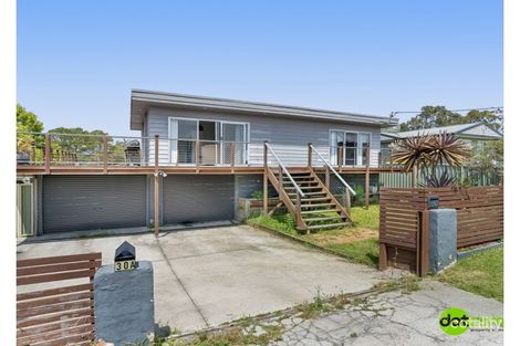 Property photo of 30 Spring Valley Avenue Gorokan NSW 2263