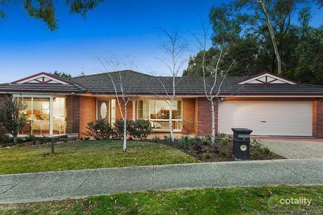 Property photo of 2 Darnley Way Mooroolbark VIC 3138