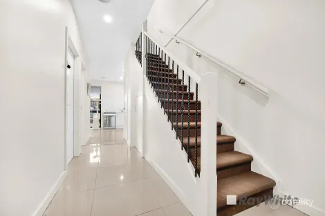 Property photo of 10 Winter Lane Carrum Downs VIC 3201