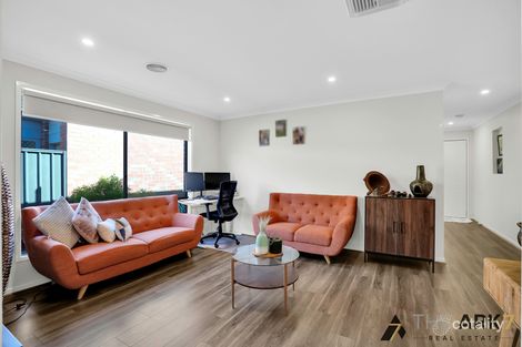 Property photo of 46 Golden Wattle Way Harkness VIC 3337