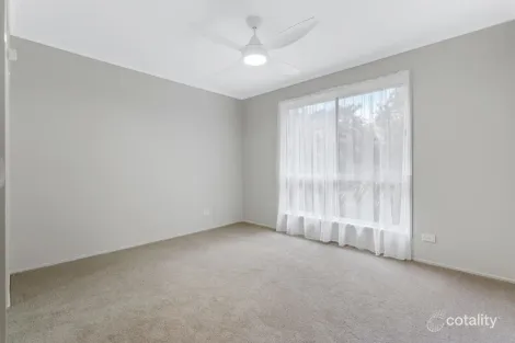 Property photo of 31 Mindona Street Wishart QLD 4122
