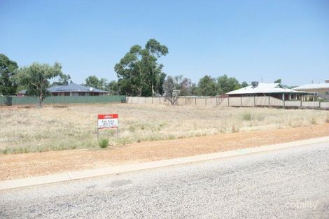 56 Cowan Rd, York, WA 6302