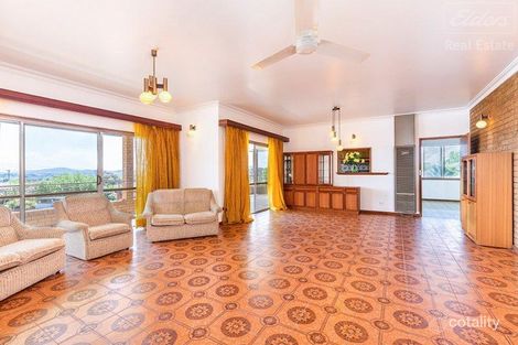 Property photo of 1 Corin Place Crestwood NSW 2620