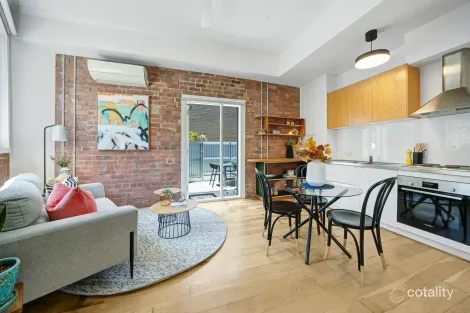 1/2 Pottery Ct, Brunswick, VIC 3056