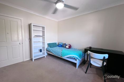 Property photo of 32 Bangalow Street Bridgeman Downs QLD 4035