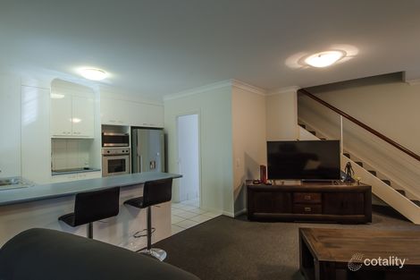 Property photo of 5/22 Mulherin Drive Mackay Harbour QLD 4740