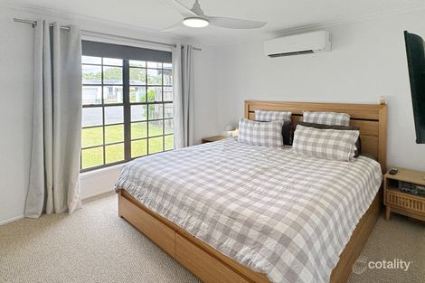 Property photo of 3 Rotorua Place Clear Island Waters QLD 4226