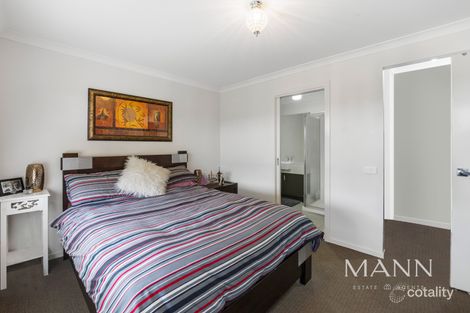 Property photo of 6 Hillgrove Way Mernda VIC 3754