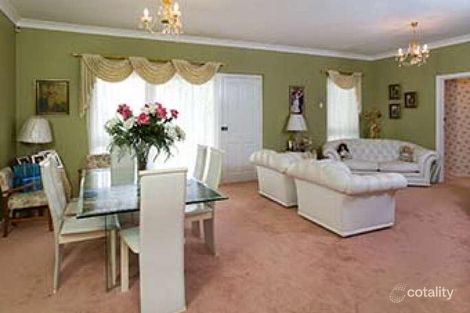 Property photo of 42 Highland Terrace St Lucia QLD 4067