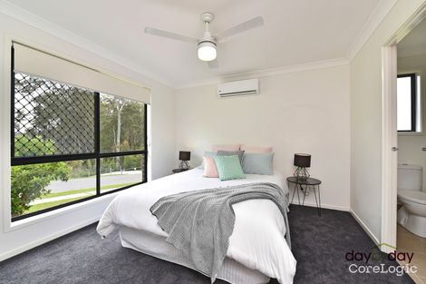 Property photo of 35 Hideaway Circuit Fletcher NSW 2287
