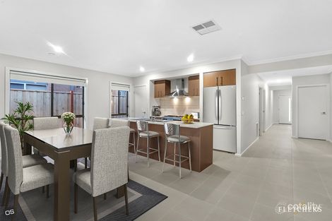 Property photo of 18 Riland Boulevard Tarneit VIC 3029