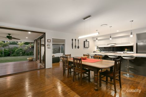 Property photo of 27 Nelson Place Carindale QLD 4152