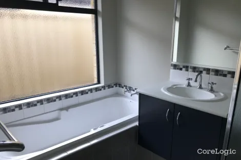 Property photo of 40 Currawong Drive Broadwater WA 6280