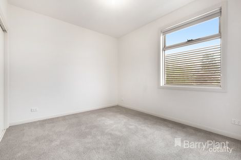 Property photo of 202/5 View Road Bayswater VIC 3153