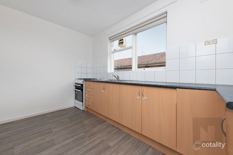 2/61 Edgar St, Kingsville, VIC 3012