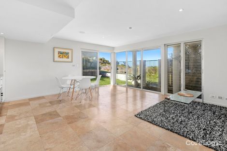 Property photo of 31 Robertson Road North Curl Curl NSW 2099