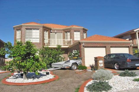 9 Martens Ct, Taylors Lakes, VIC 3038