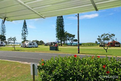 Property photo of 56 Ocean Road Brooms Head NSW 2463