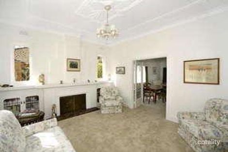 Property photo of 28 Kardinia Road Glen Iris VIC 3146