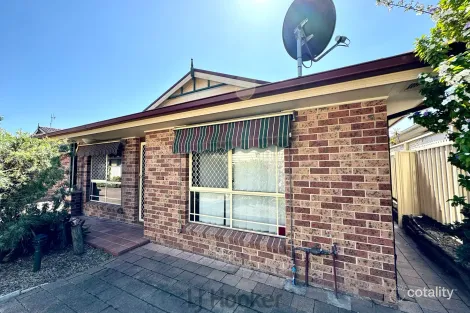 Property photo of 4/38 Albert Street Warners Bay NSW 2282