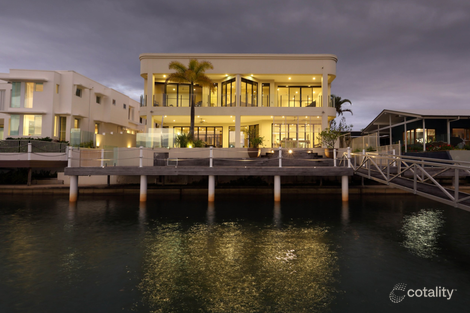 Property photo of 24 Mooloolah Island Minyama QLD 4575