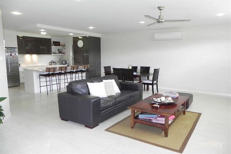 Property photo of 26 Foreshore Court Dicky Beach QLD 4551