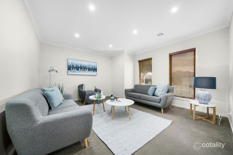 Property photo of 42 Eltham Parade Manor Lakes VIC 3024