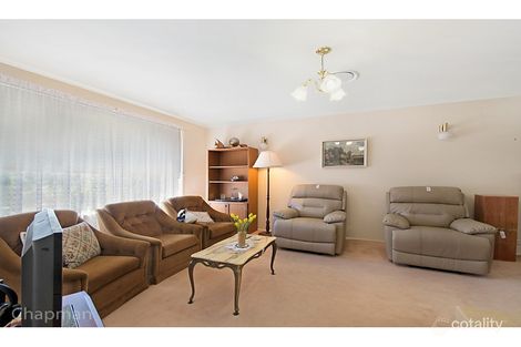 Property photo of 35 Bellbird Crescent Blaxland NSW 2774